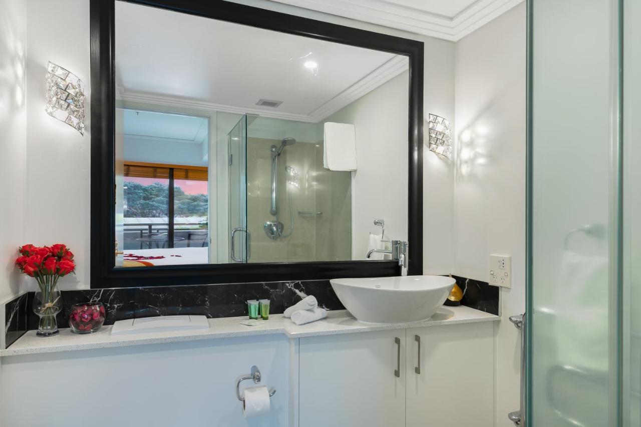 Your Next Viaduct Getaway! Auckland Exterior foto